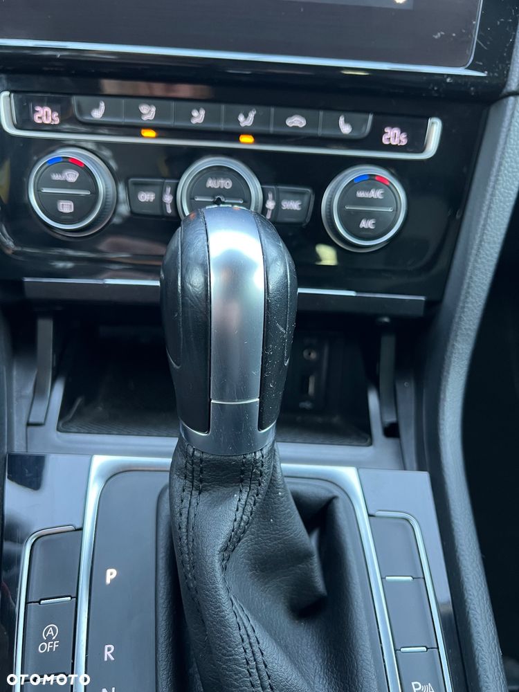 Volkswagen Golf 1.5 TSI BMT Evo Highline DSG - 20