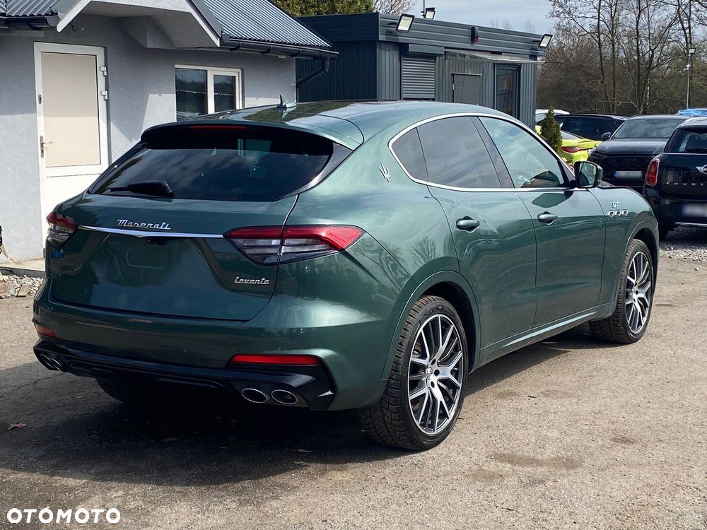 Maserati Levante S Q4 - 1