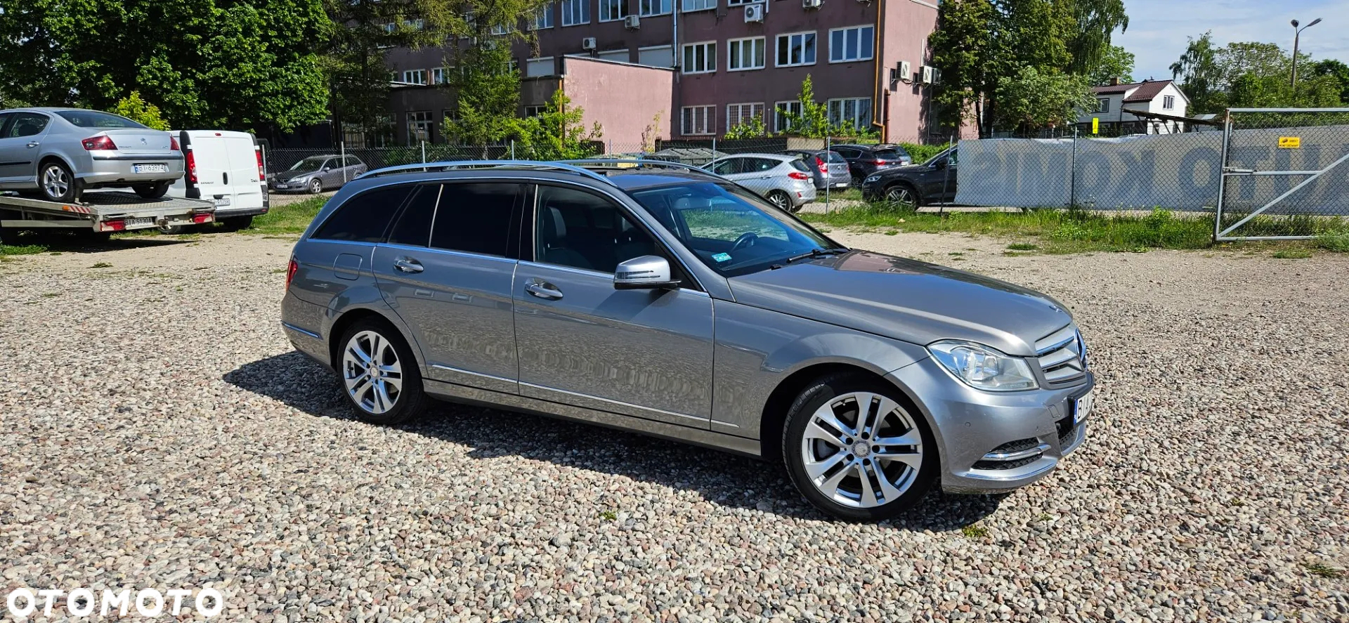 Mercedes-Benz Klasa C 180 CGI BlueEff Elegance - 11
