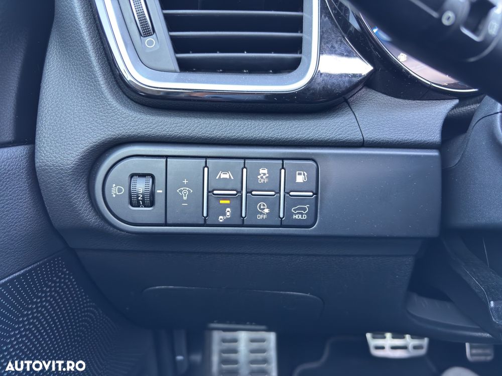 Kia XCeed 1.6 GDI DCT6 OPF Platinum Edition - 23