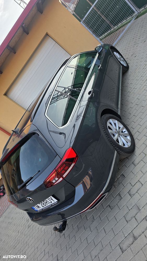 Volkswagen Passat - 2