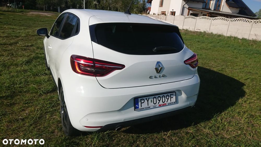 Renault Clio - 30