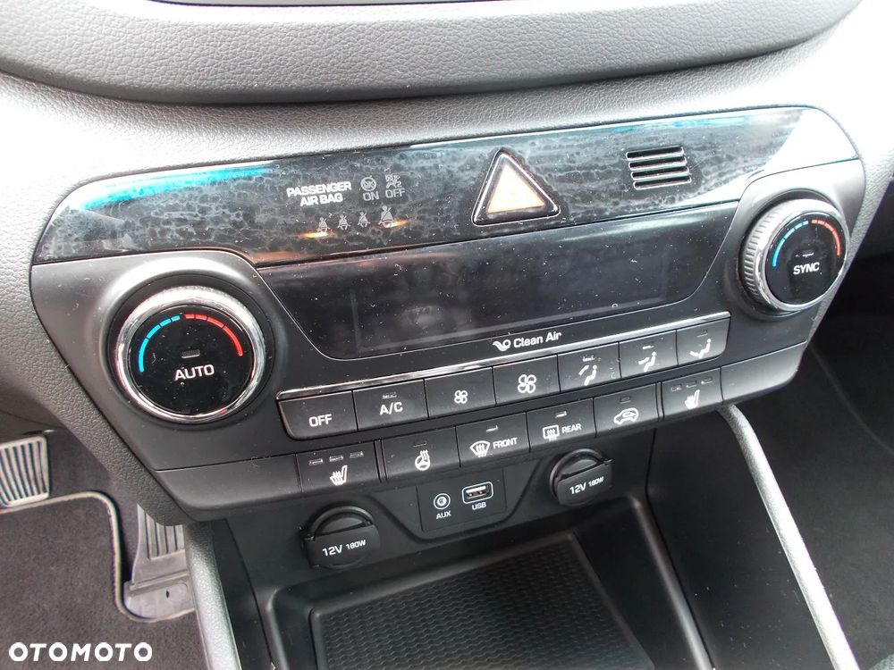 Hyundai Tucson 1.7 CRDI BlueDrive GO 2WD - 22