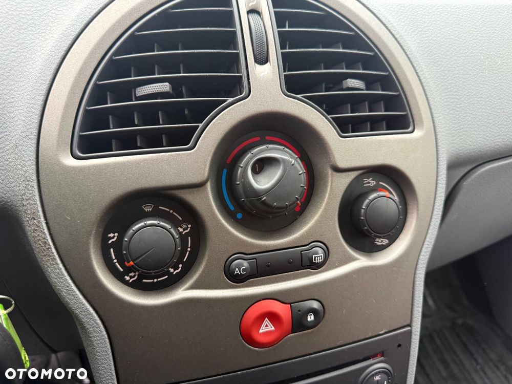 Renault Modus 1.2 16V Dynamique - 16