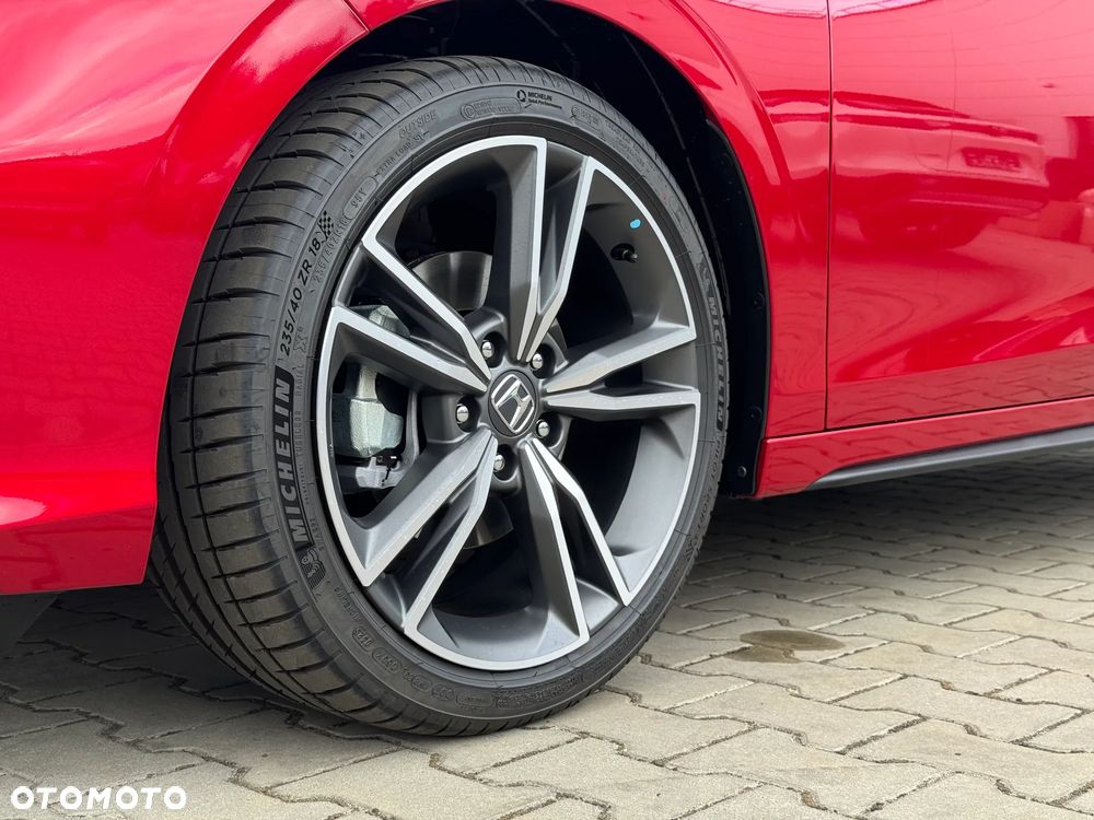 Honda Civic 2.0 i-MMD Advance BSI CVT - 10