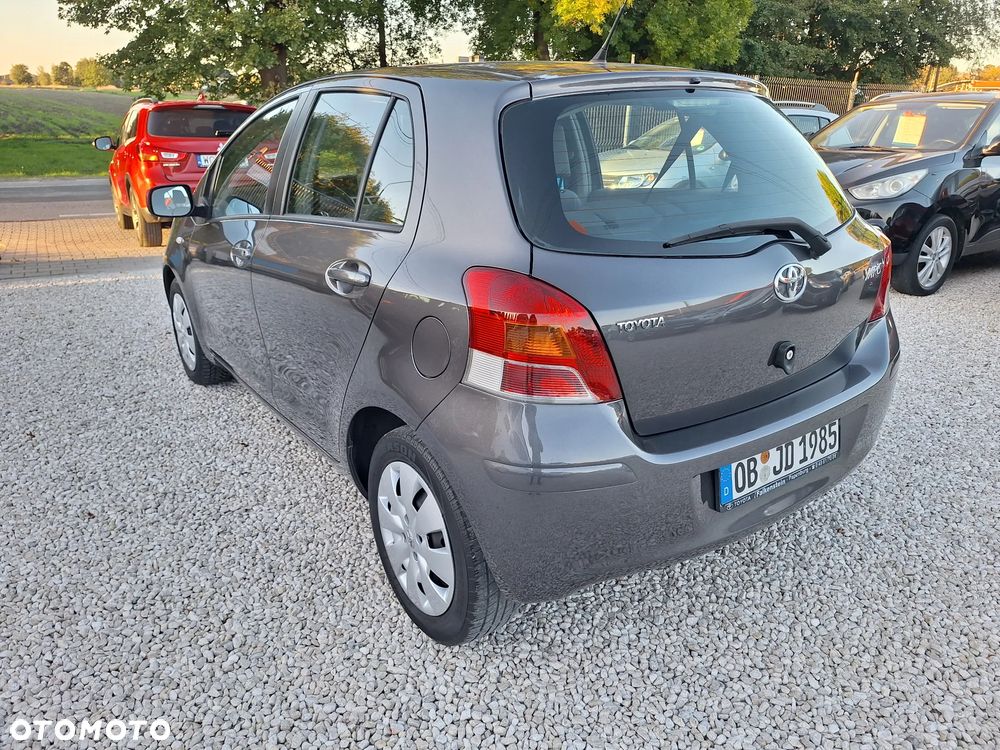 Toyota Yaris 1.33 Luna - 3