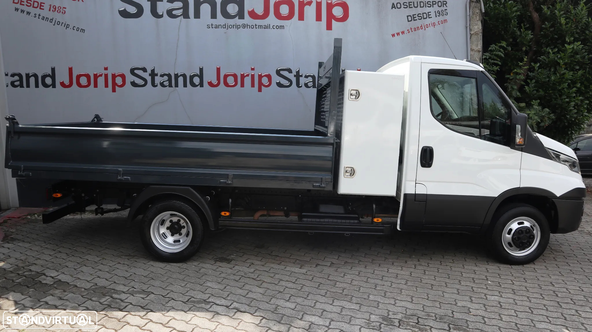 Iveco Daily 3.0 35C15 Basculante - 5
