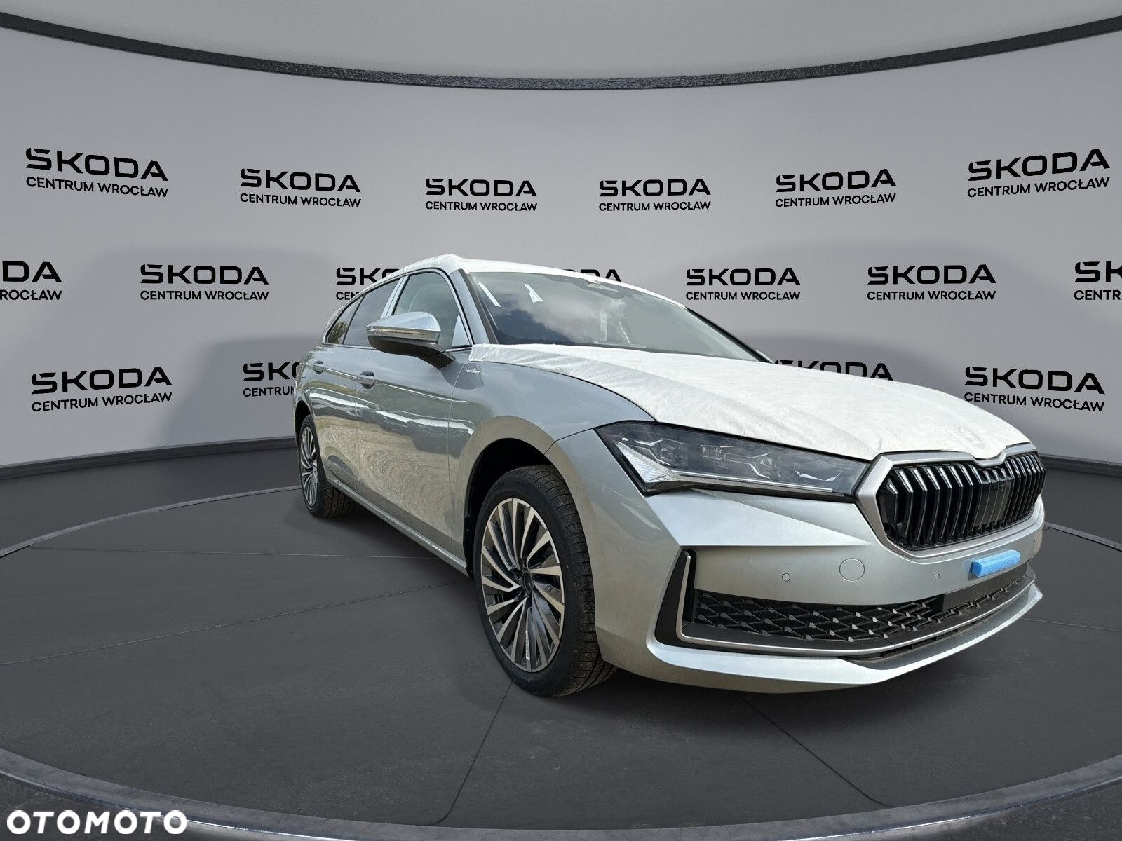 Skoda Superb - 2