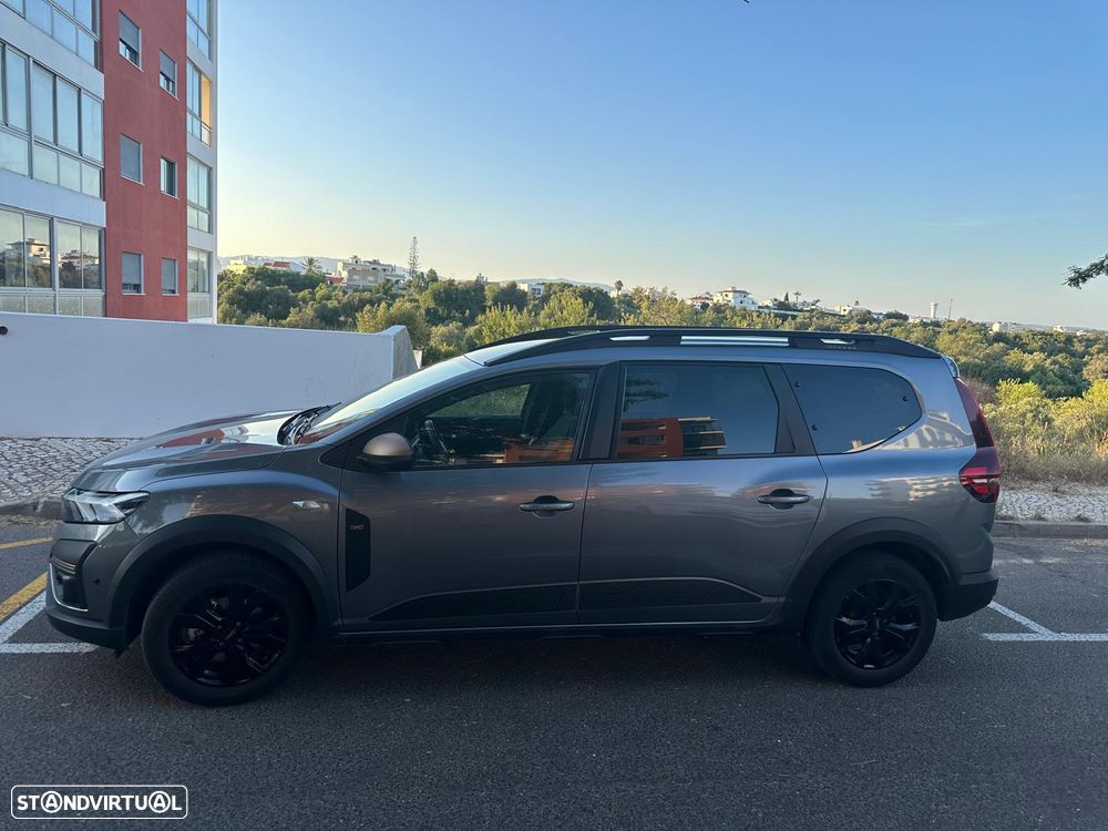 Dacia Jogger 1.6 Extreme 7L - 13