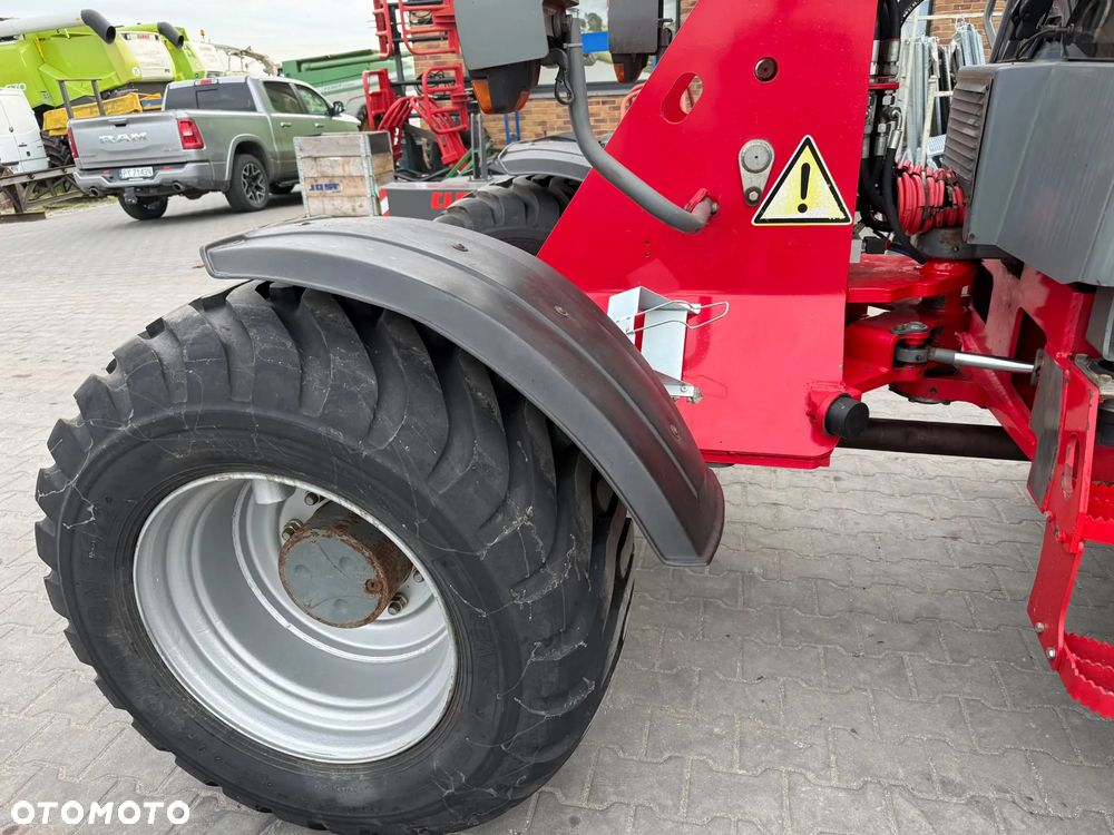 Weidemann 4070  CX 100  SCHAFFER 6390T - 31