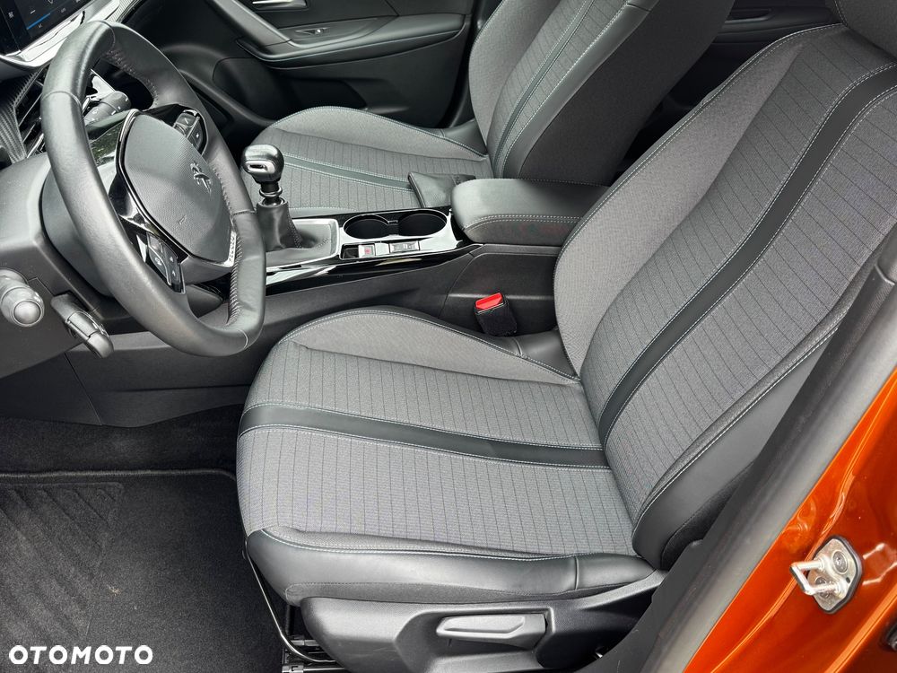 Peugeot 2008 PureTech 100 Stop&Start Active - 37