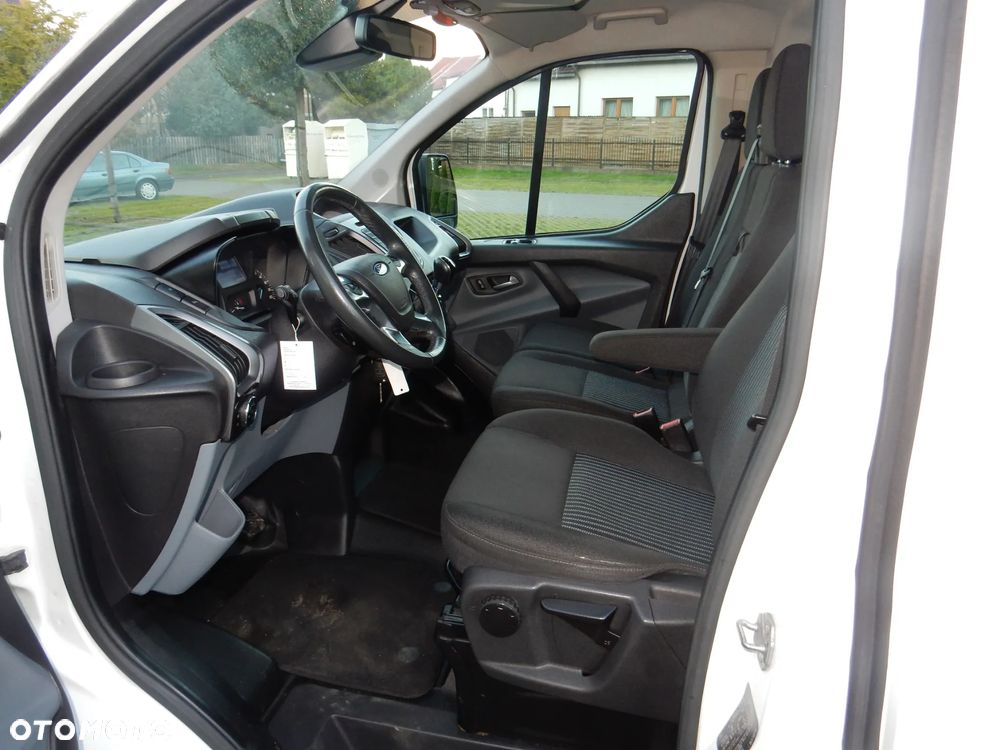 Ford Transit Custom - 20