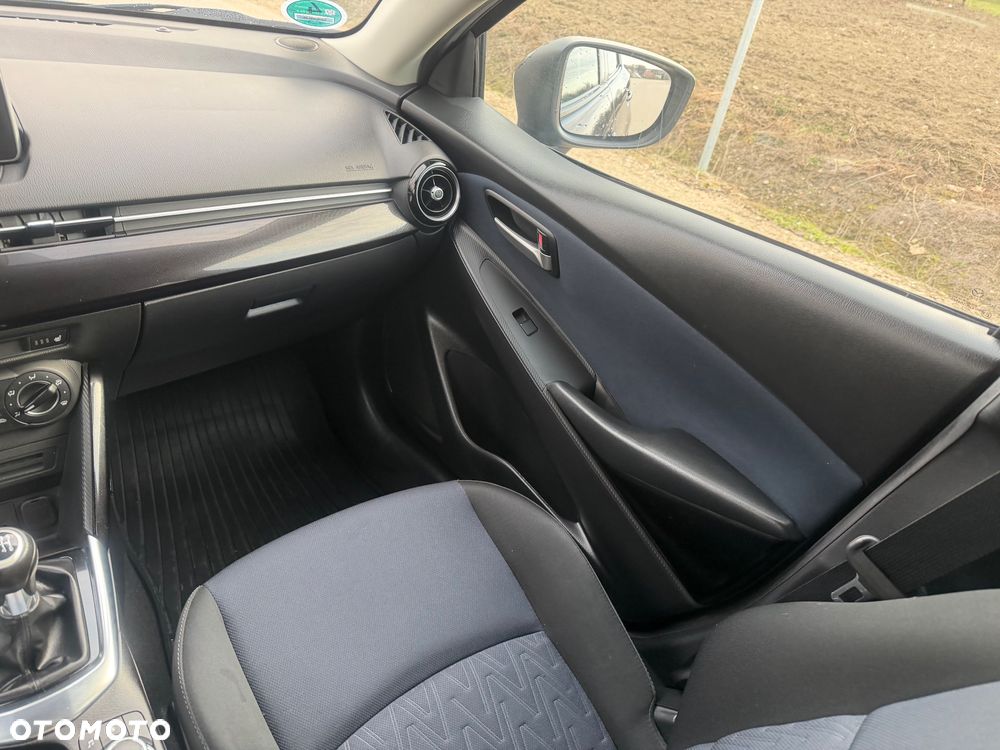 Mazda 2 SKYACTIV-D 105 Sports-Line - 25