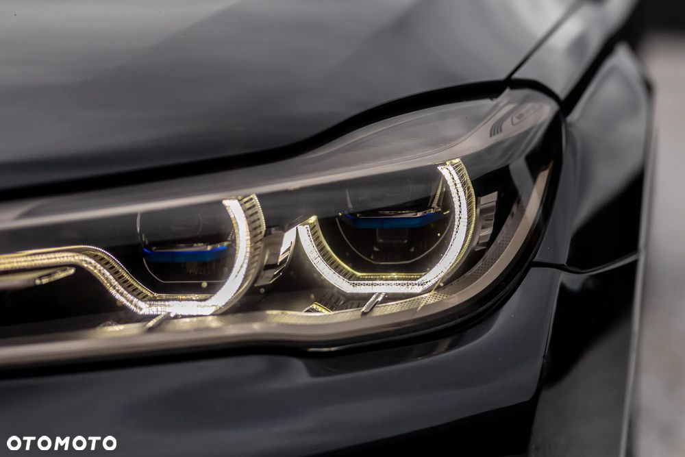 BMW Seria 7 740d xDrive - 29