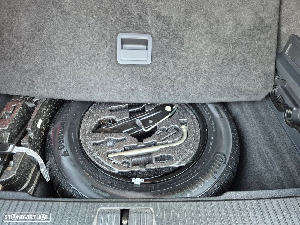 VW Passat Variant 2.0 TDI Confortline - 49