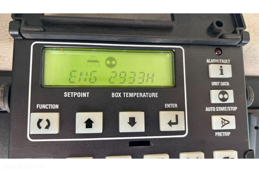 Mercedes-Benz Actros 1835 4x2 SIDE OPENING + CARRIER SUPRA 1150 Mt - 32