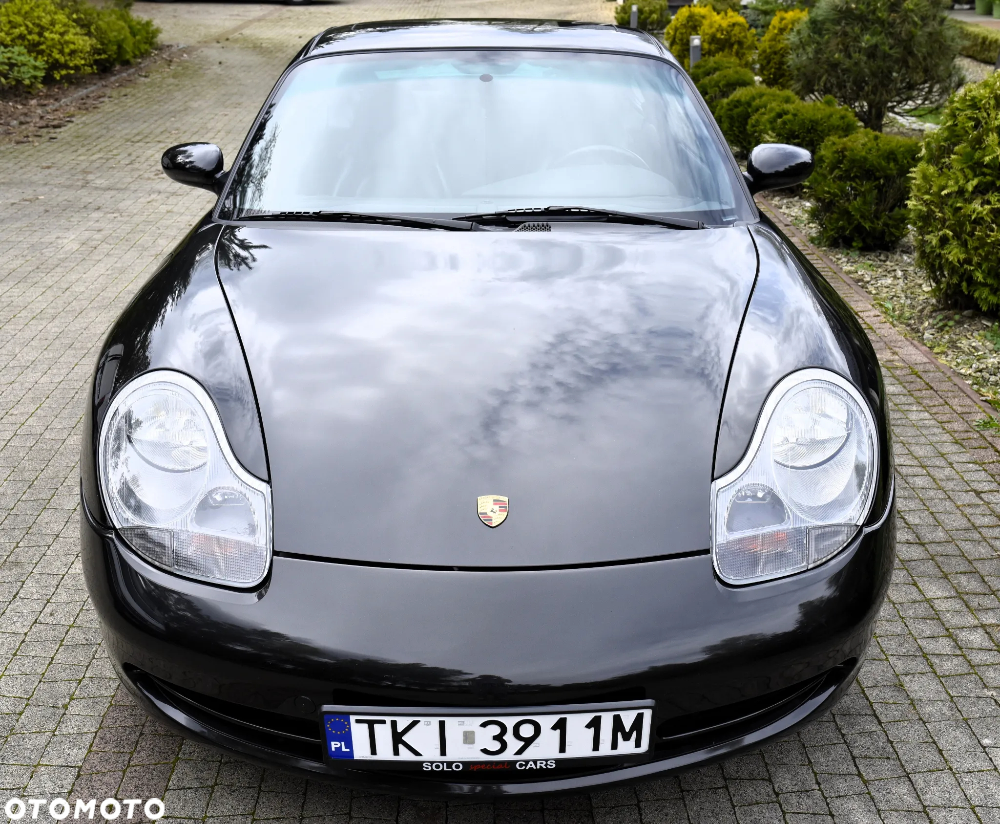 Porsche 911 Carrera 4 - 9