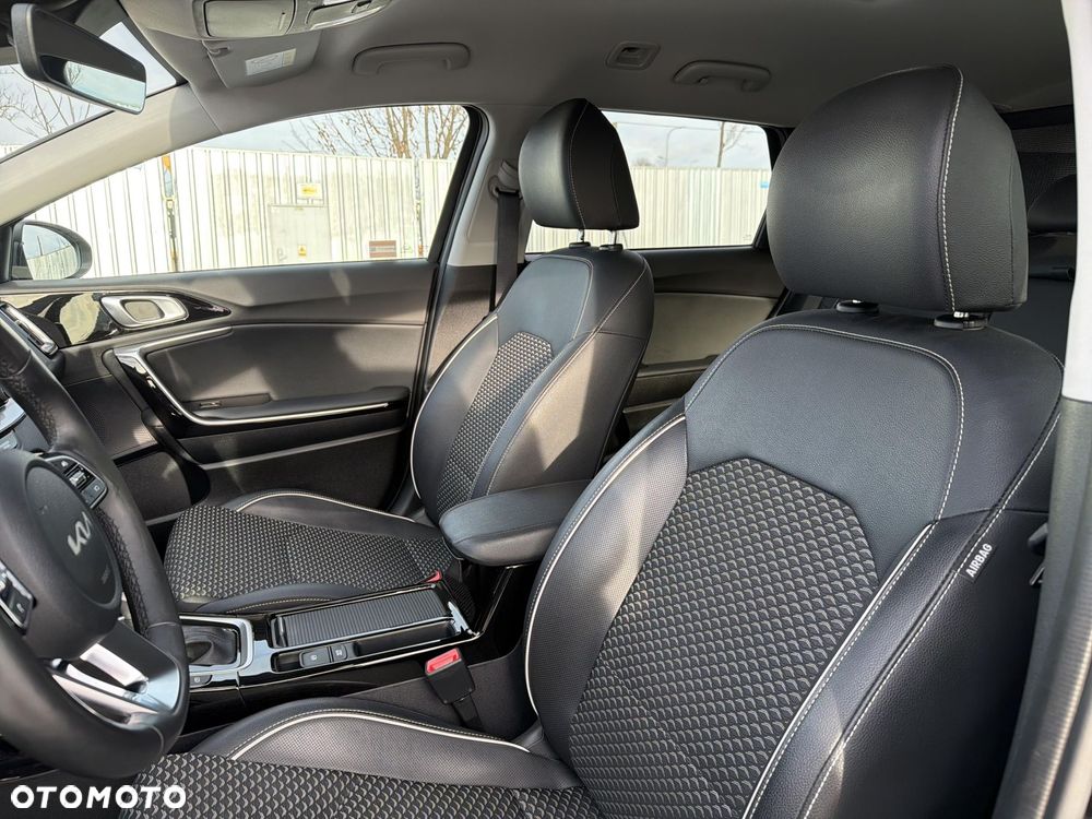 Kia Ceed 1.5 T-GDI Tribute DCT - 12