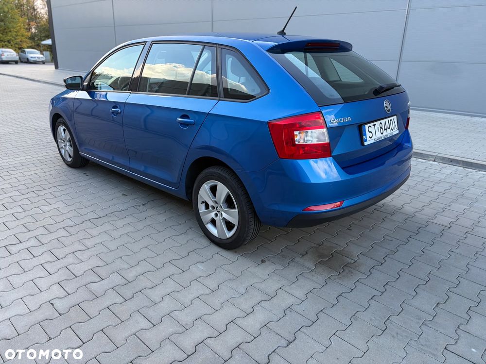 Skoda RAPID - 7