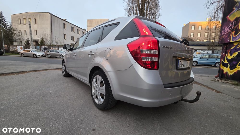 Kia Ceed 1.6 CRDi EX - 3