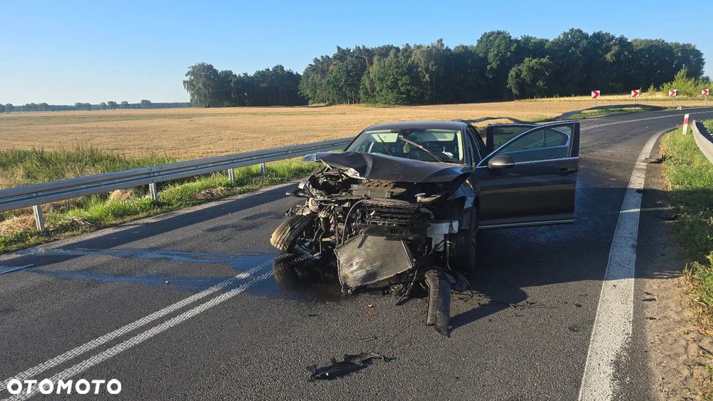 Volkswagen Passat 2.0 TDI BMT Highline DSG - 14