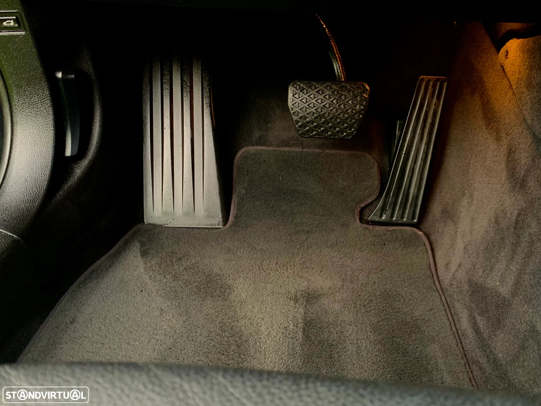 BMW 740 d Pack M - 48