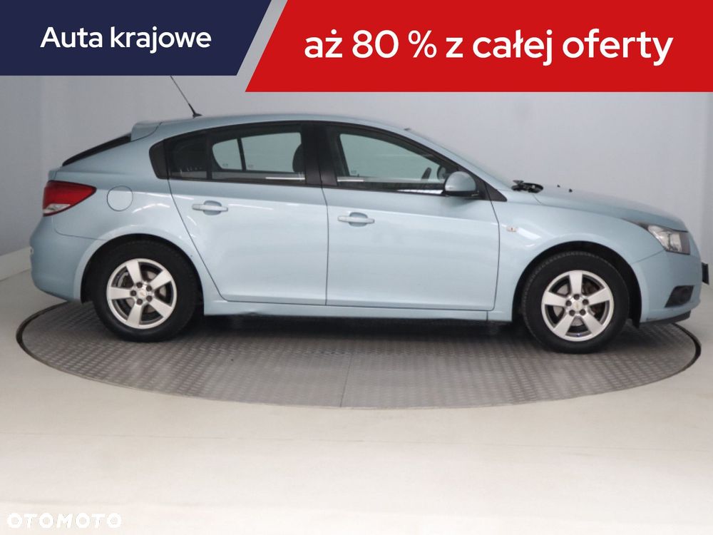 Chevrolet Cruze - 8