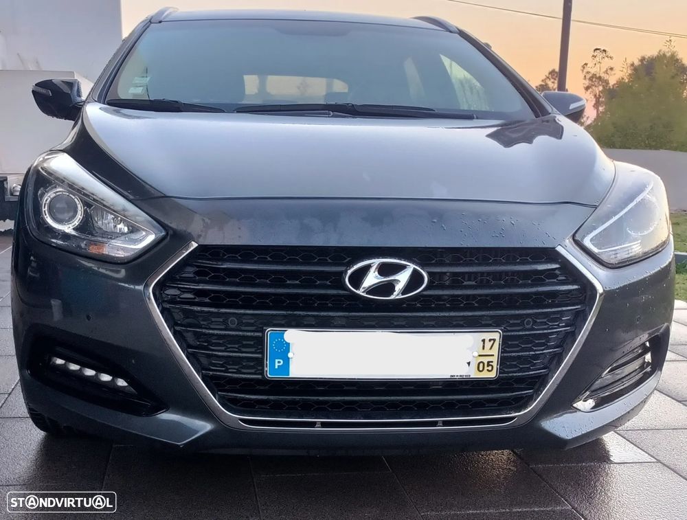 Hyundai i40 SW 1.7 CRDi Blue Comfort - 1