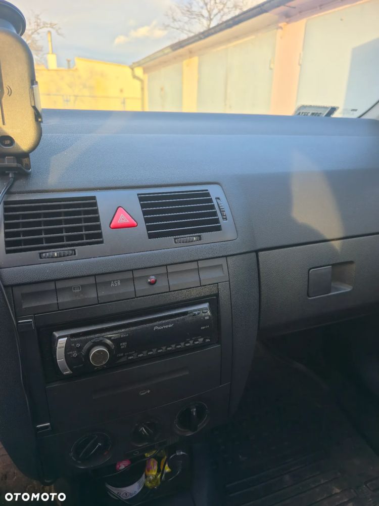 Skoda Fabia 1.9 TDI Ambiente + - 25