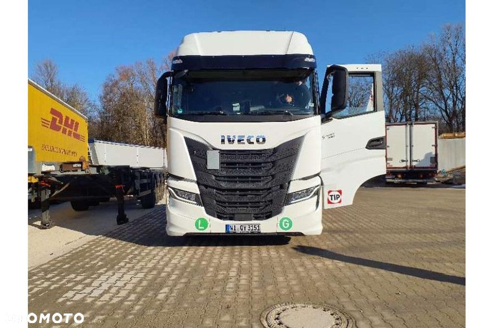 Iveco Vehicle Tractor 4x2 Standard - 7