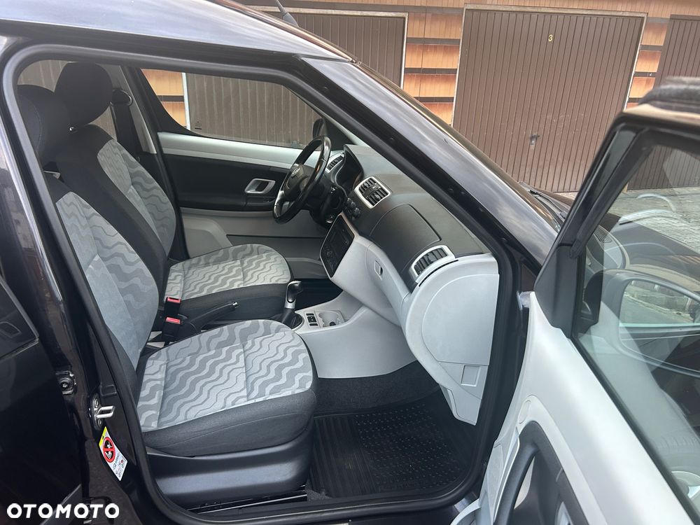 Skoda Roomster - 14