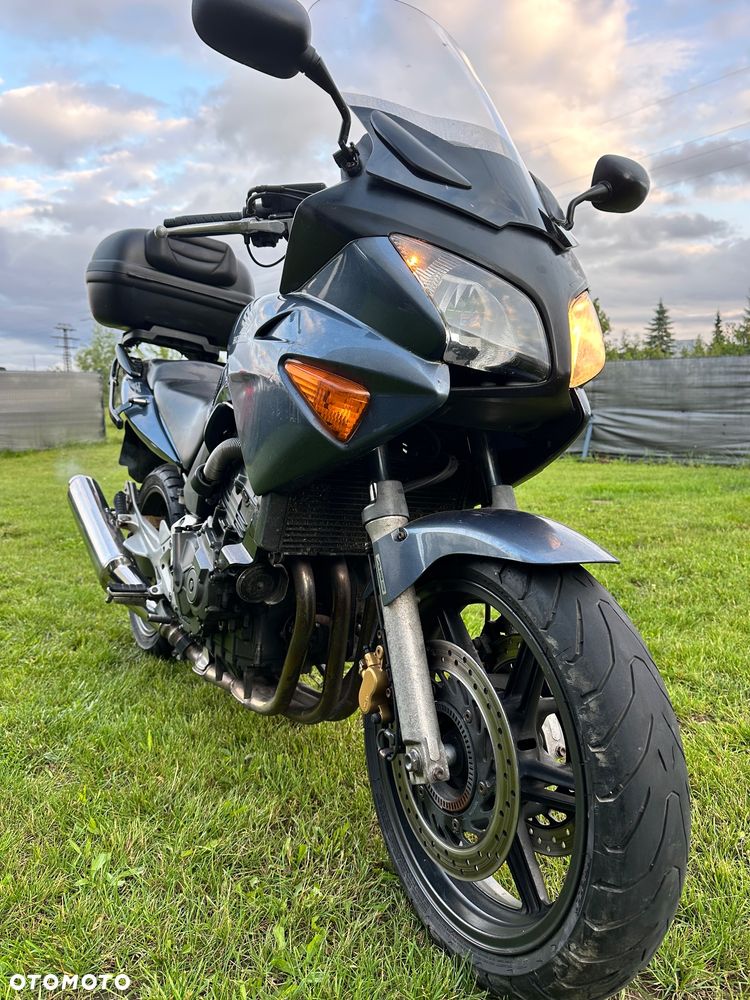 Honda CBF - 10