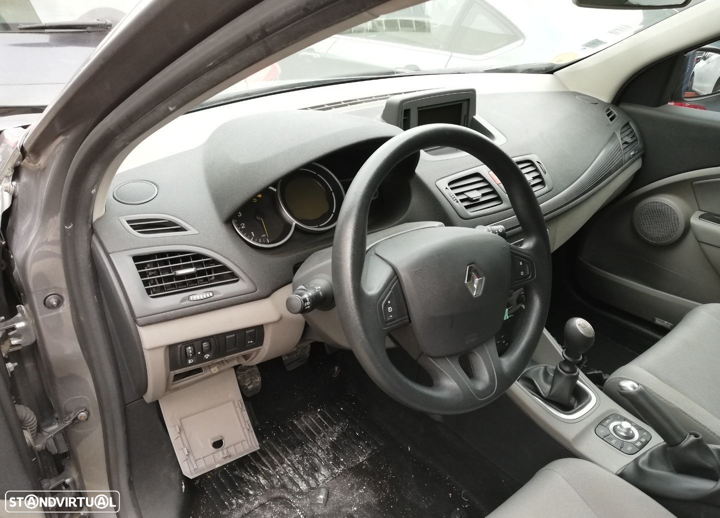 Peças Renault Megane III SW (KZ0/1) 2009 a 2015 - 7