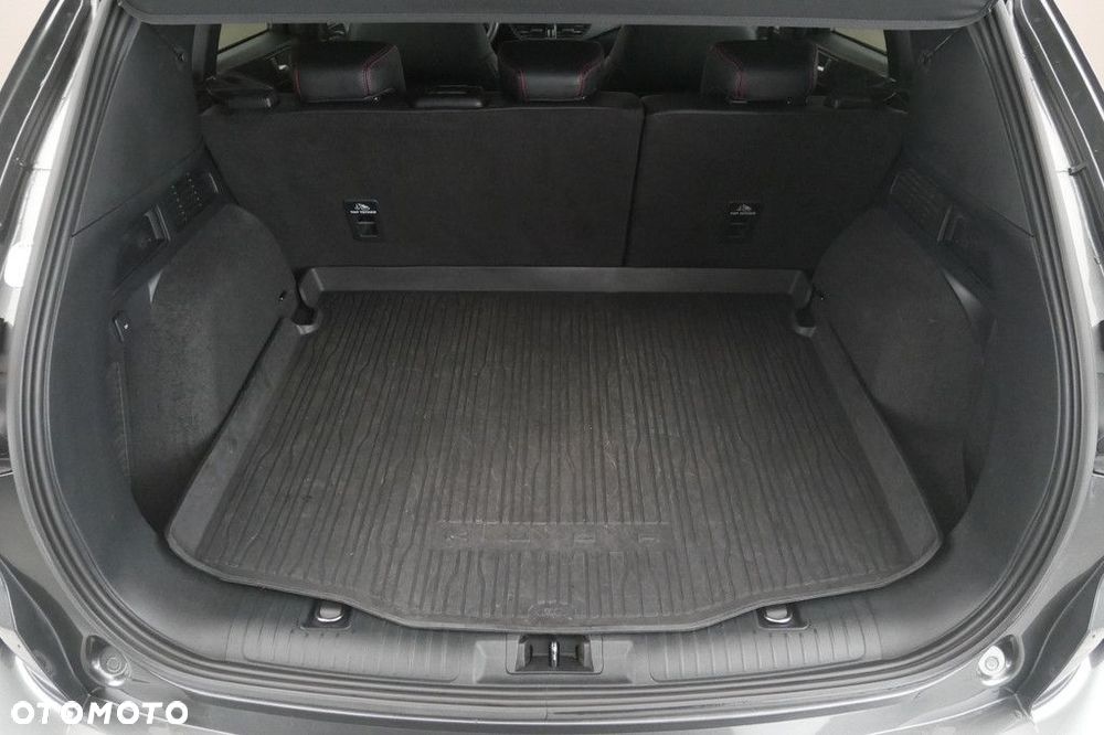 Ford Kuga - 16
