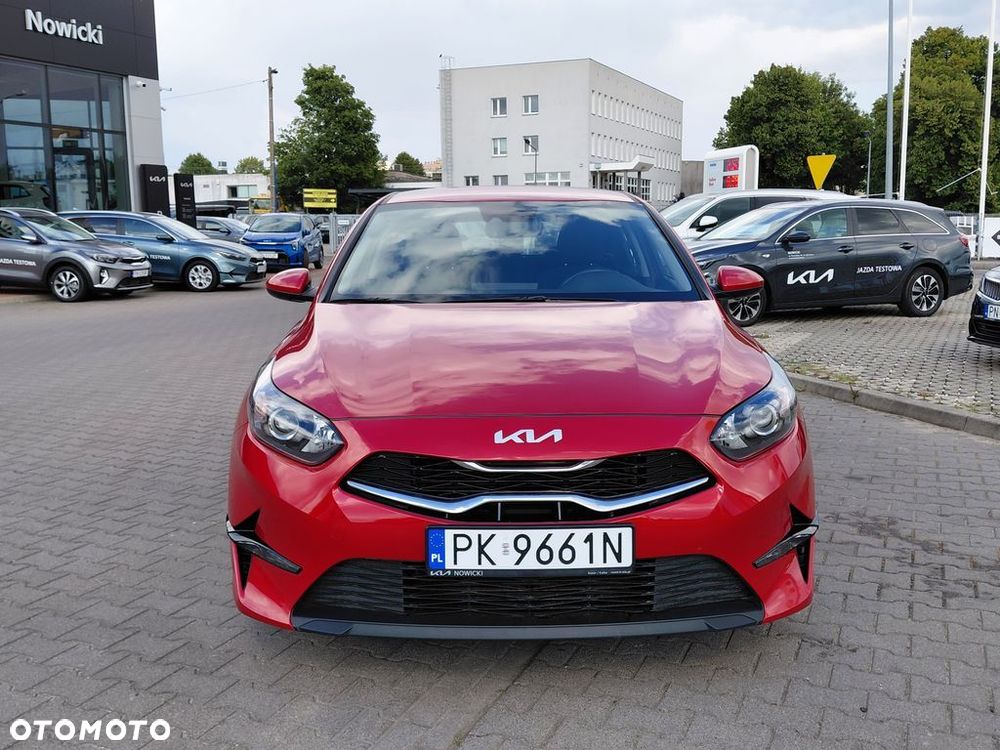 Kia Ceed 1.5 T-GDI M - 8
