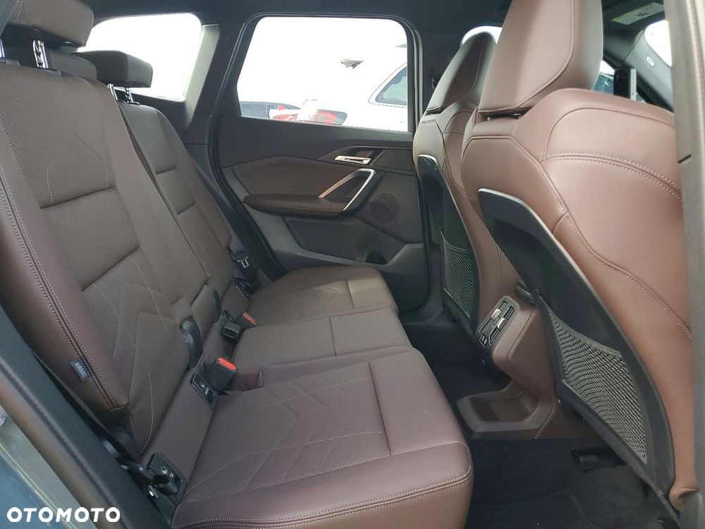 BMW X1 - 12