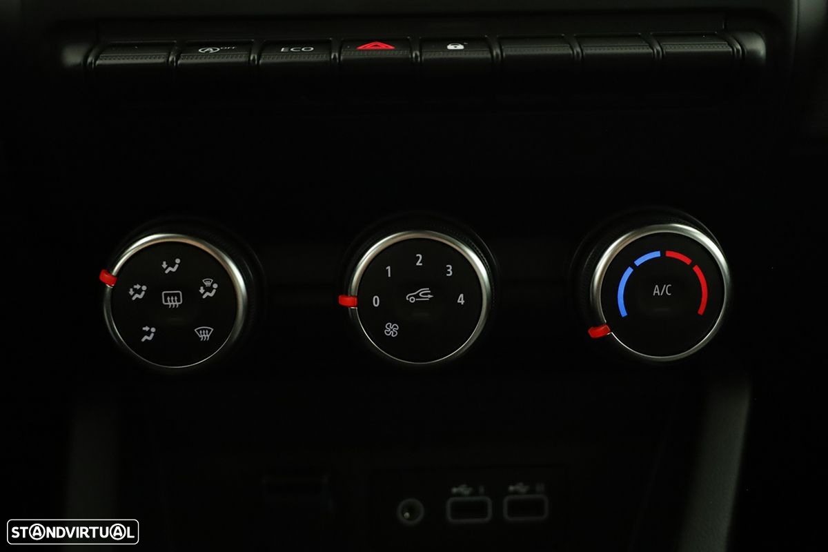 Renault Clio 1.0 TCe Evolution - 12