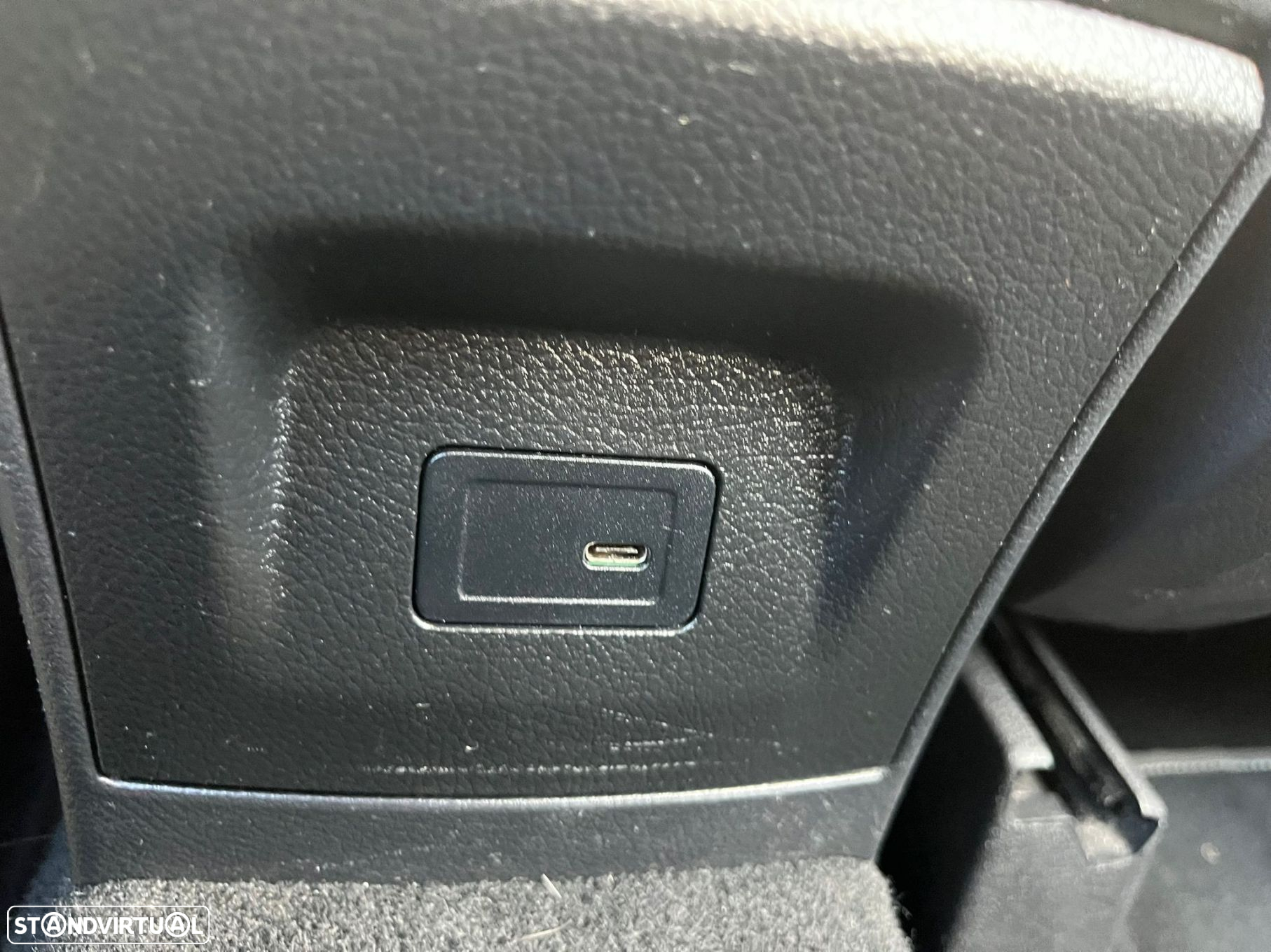 Mercedes-Benz B 180 d 8G-DCT Style - 28