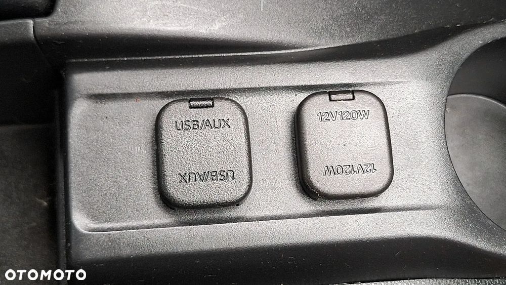 Mazda 2 - 18