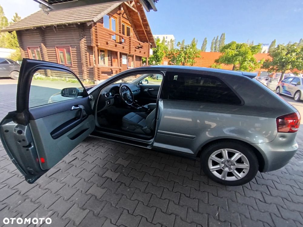 Audi A3 3-drzwiowe 2.0 TDI DPF S line Sportpaket - 23