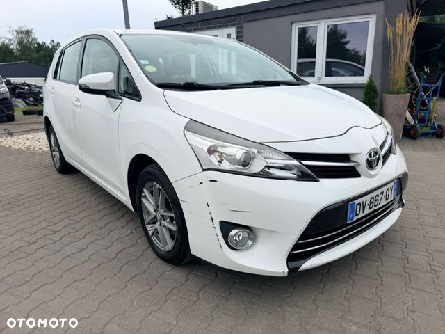 Toyota Verso 1.6 D-4D 5-Sitzer Start/Stop Executive - 16