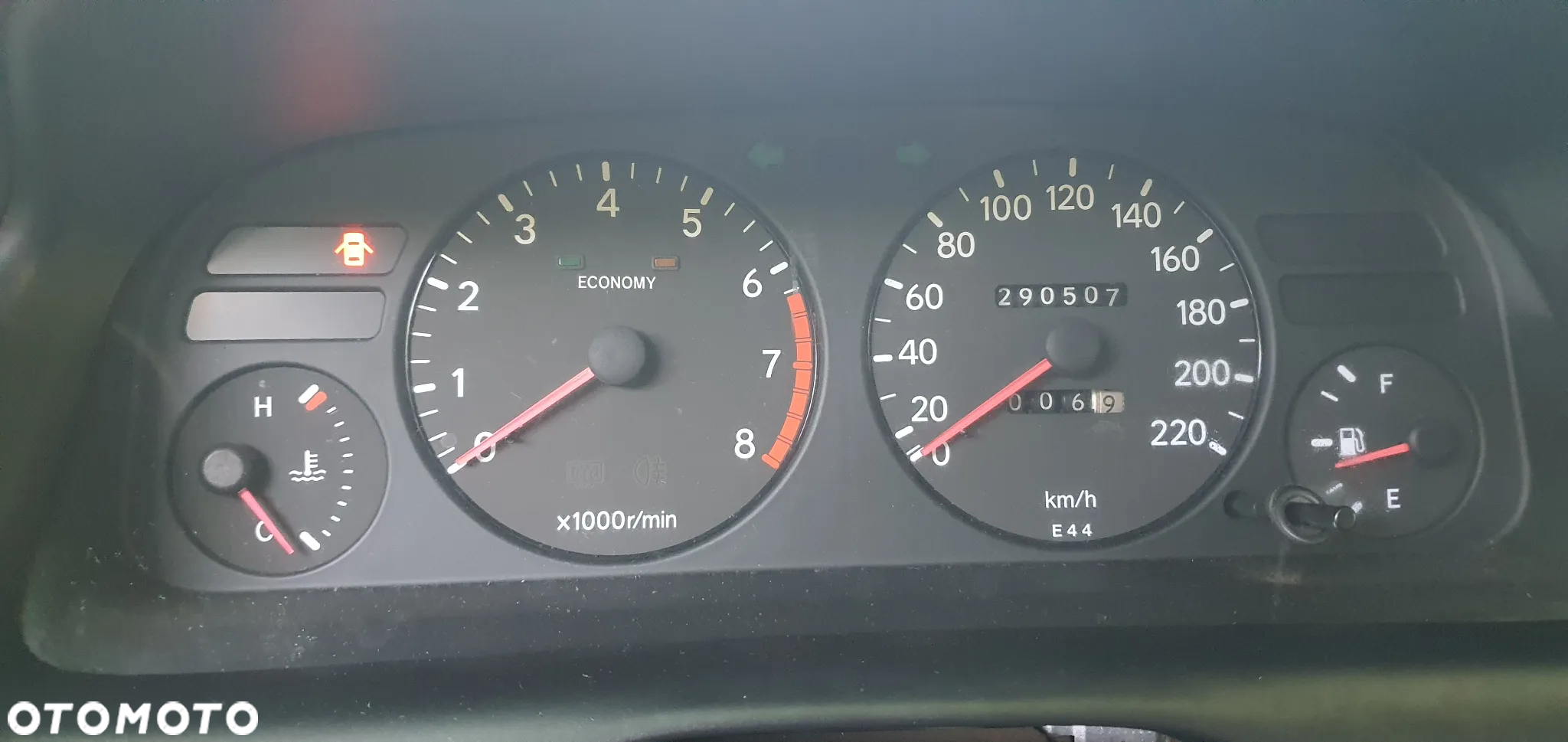 Toyota Corolla - 4