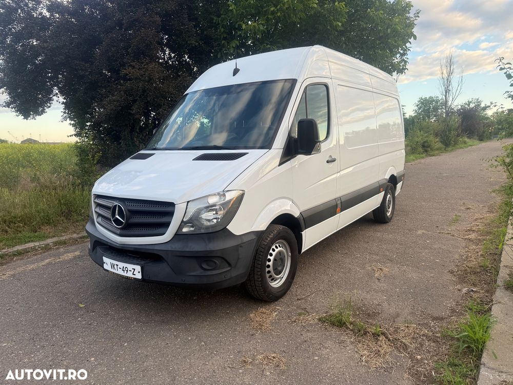 Mercedes-Benz Sprinter - 1