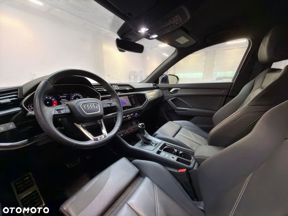 Audi Q3 - 19