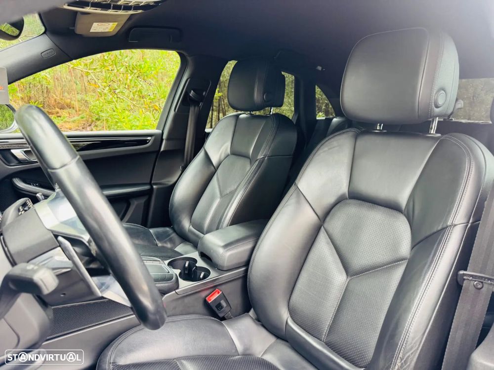 Porsche Macan S - 24