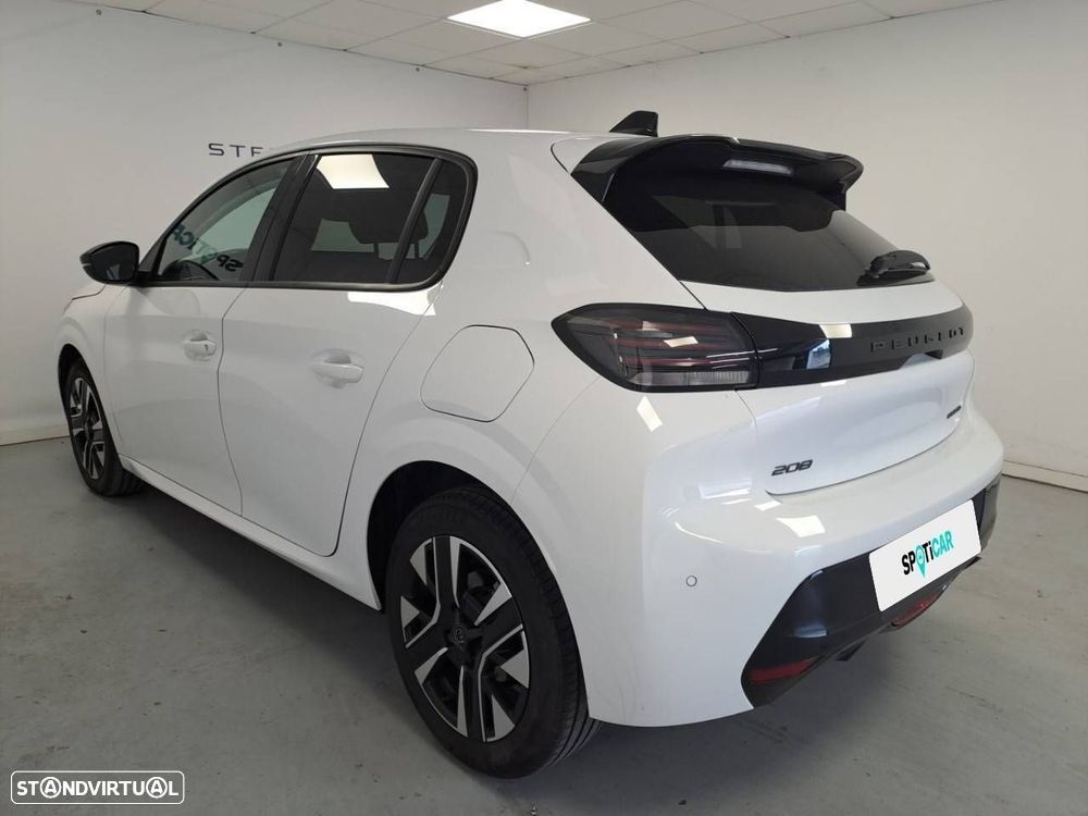 Peugeot 208 1.2 PureTech Allure EAT8 - 5