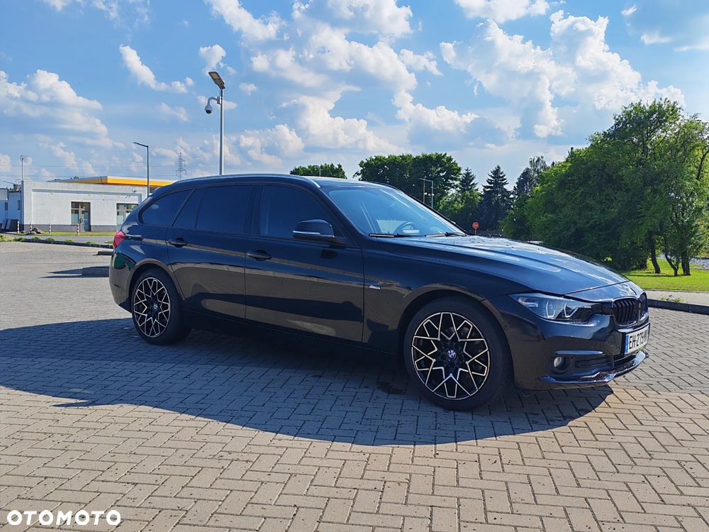 BMW Seria 3 320d Sport Line - 1