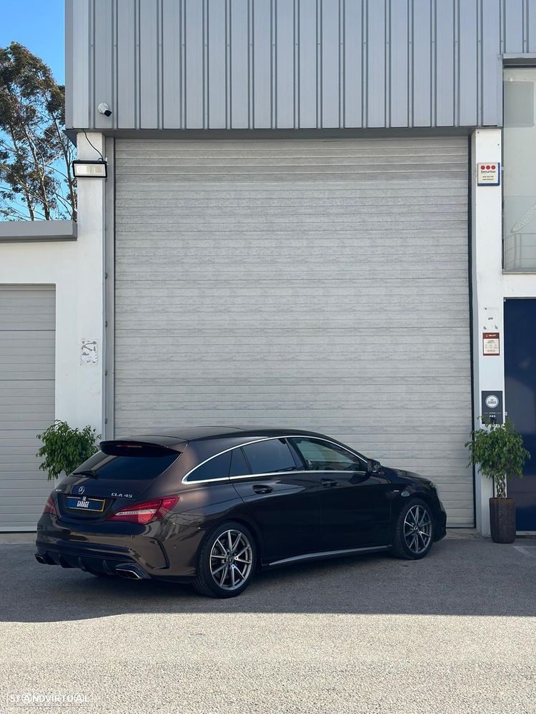 Mercedes-Benz CLA 45 AMG Shooting Brake 4-Matic - 26