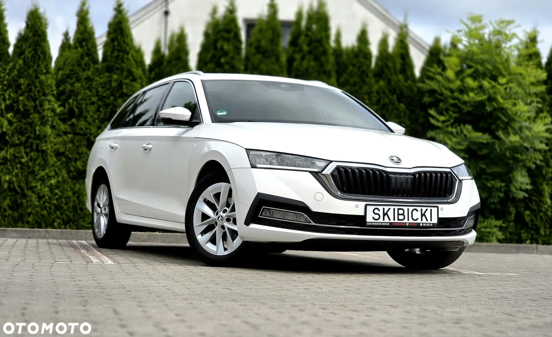 Skoda Octavia Combi 2.0 TDI DSG First Edition - 37
