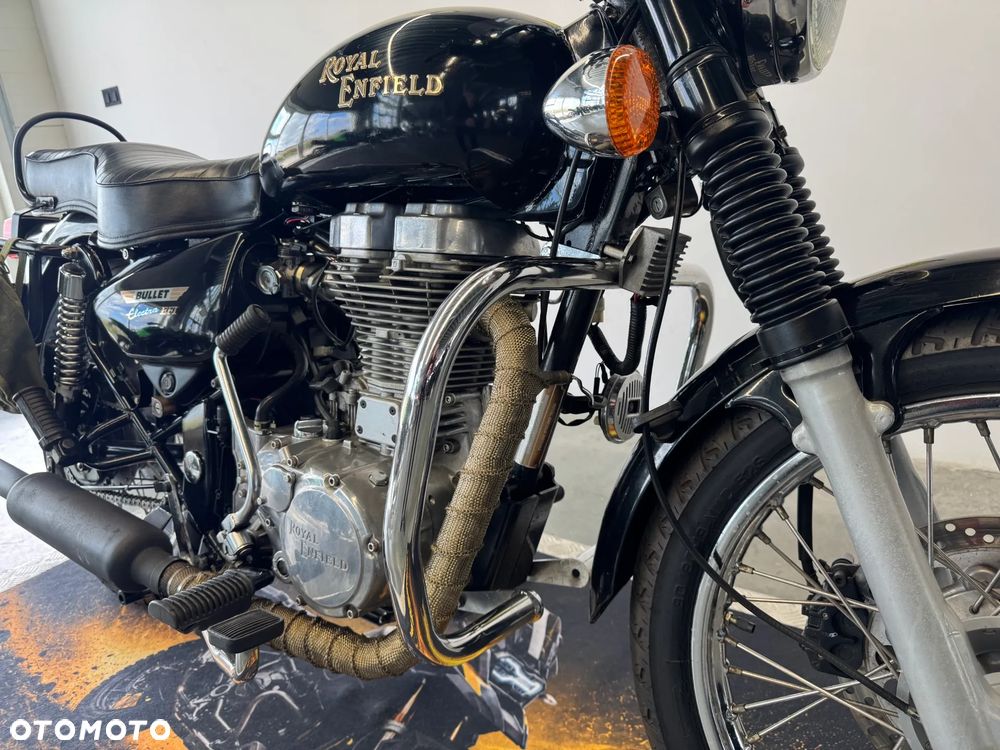 Royal Enfield Bullet - 9
